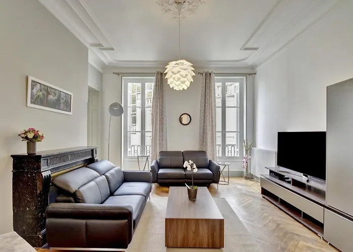 L\'Imperial - Luxeux Appartement Dans Le Triangle D\'Or